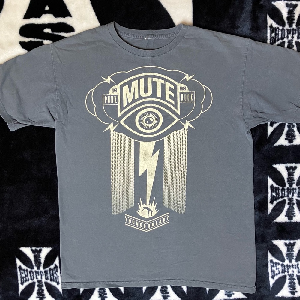 Band Tee Punk Rock MUTE Thunderblast Album Music Merch Skate Quebec City 2010s